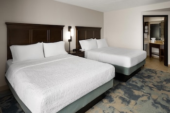 Suite, Multiple Beds