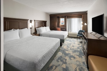 Room, 2 Queen Beds, Non Smoking