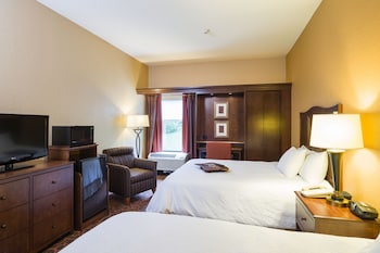 Two queen beds nonsmoking