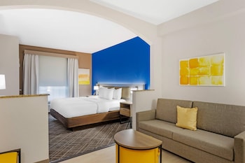 Room, 1 King Bed, Non Smoking