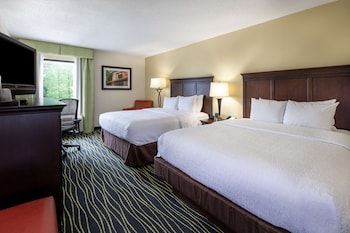 Room, 2 Queen Beds, Non Smoking