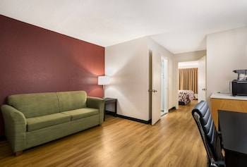 Suite, 1 King Bed, Non Smoking