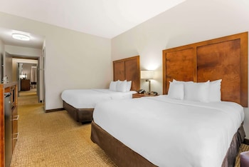 Standard Room, 2 Queen Beds, Non Smoking