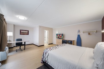 Superior Room, 1 King Bed (Larger, Smoke Free)
