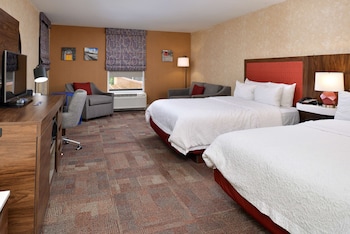 Two queen beds non smoking