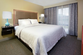 Luxury Suite, 1 King Bed, Non Smoking