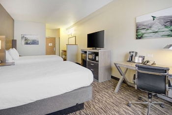 Standard Room, 2 Queen Beds, Non Smoking, Refrigerator & Microwave