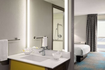 Room, 2 Double Beds, Accessible, Non Smoking