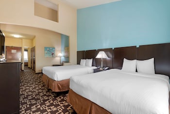 Standard Room, 2 Queen Beds, Non Smoking, Refrigerator & Microwave (Larger Room)