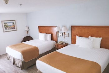 Comfort Room, 2 Queen Beds, Non Smoking