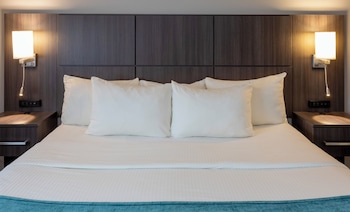 Suite, 1 King 1 Bed Whirlpool Fireplace