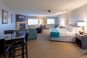 Suite, 1 King 1 Bed Whirlpool Fireplace