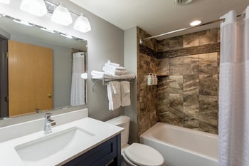 Suite, 1 King 1 Bed Whirlpool Fireplace