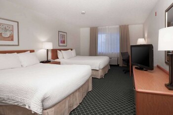 Room, 2 Queen Beds, Accessible, Non Smoking