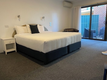 Premium King Room (Not Pet Friendly)