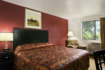 Standard Room, 1 King Bed