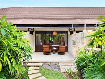 Room, 1 King Bed, Terrace (Tropical,1 King Bed, Beach Wing)