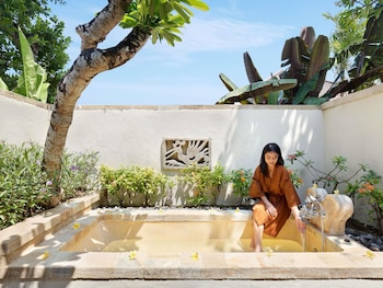 Beach Cabana, Beach Wing, Garden View