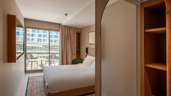 Executive Room, Balcony