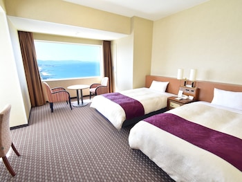 Superior Twin Room, Non Smoking, Corner
