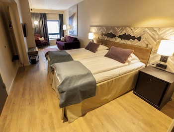 Standard Room, Multiple Beds, Non Smoking