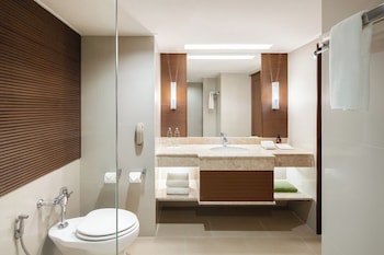 Junior Suite Twin with Exclusive Benefits
