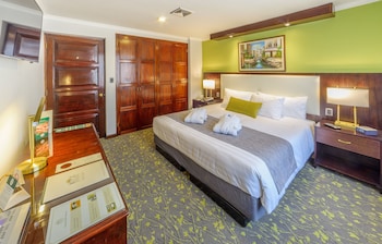 Grand Deluxe Suite