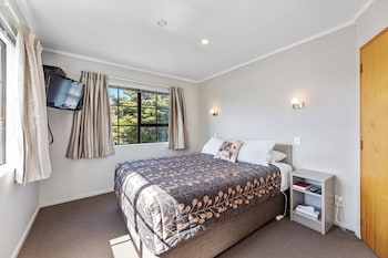 One Bedroom Spa Suite