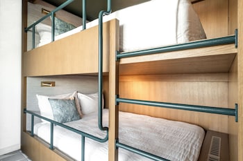 Suite, Multiple Beds (Private)
