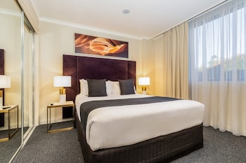One Bedroom Spa Suite, 1 Queen Bed