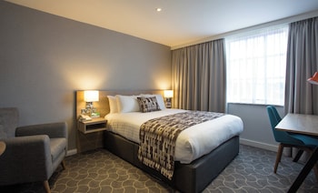 Standard Room, 1 King Bed, Ground Floor