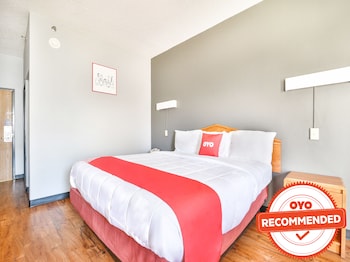 Premium Room, 1 King Bed