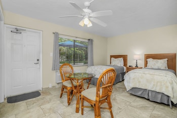 Standard Room, 2 Twin Beds