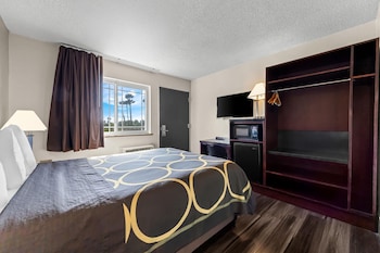 Standard Room, 1 Queen Bed, Non Smoking