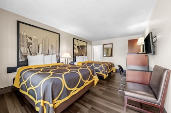 Basic Room, 2 Queen Beds, Non Smoking