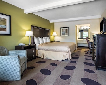 Standard Room, 1 King Bed, Non Smoking