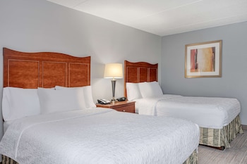 2 Double Beds Nonsmoking