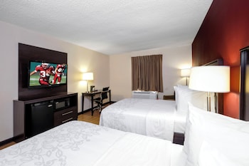 Deluxe Room, 2 Double Beds (Smoke Free)
