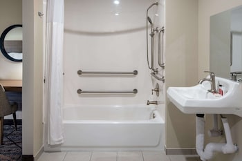 Room, 2 Double Beds, Accessible, Non Smoking (mobility, Tub w/Grab Bars)