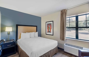 Studio, 1 Queen Bed, Non Smoking
