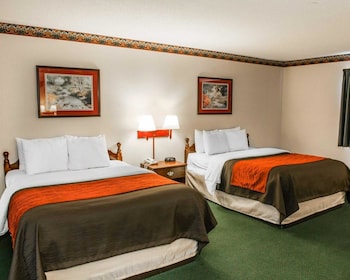 Standard Room, 2 Queen Beds, Non Smoking