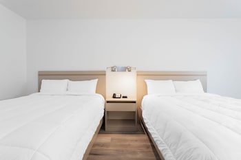 Room, 2 Queen Beds, Non Smoking