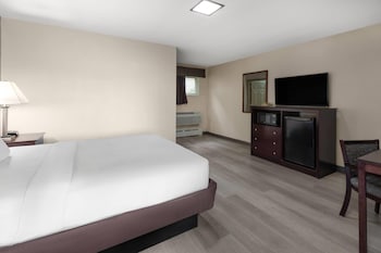 Room, 1 Queen Bed, Non Smoking, Bathtub