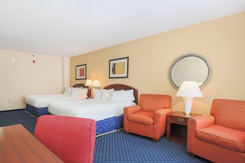 Room, 2 Queen Beds, Balcony