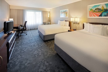 Room, 2 Queen Beds