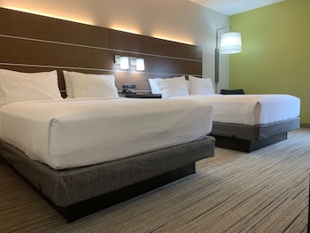 Standard Room, 2 Queen Beds