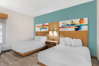 Standard Room, 2 Queen Beds, Non Smoking, Refrigerator & Microwave