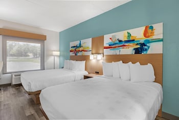 Standard Room, 2 Queen Beds, Non Smoking, Refrigerator & Microwave