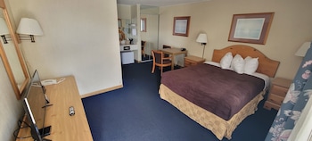 Standard Room, 1 Queen Bed