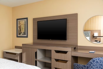 Suite, 1 King Bed, Non Smoking